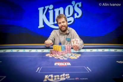 Poker v King's Resort